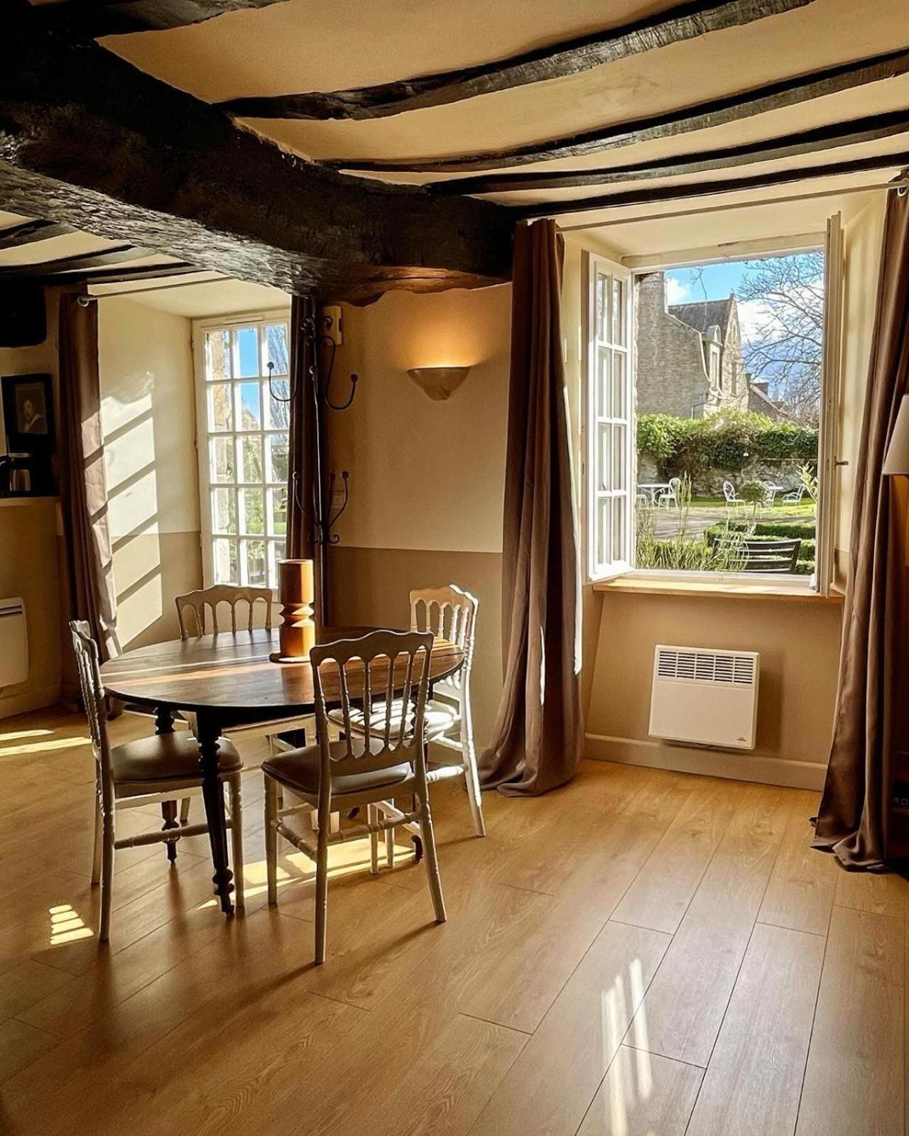 Manoir De La Begaudiere Mont-Dol エクステリア 写真