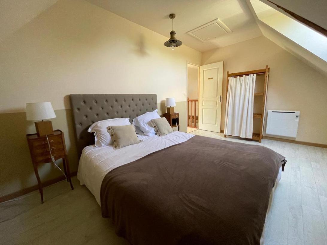 Manoir De La Begaudiere Mont-Dol 部屋 写真