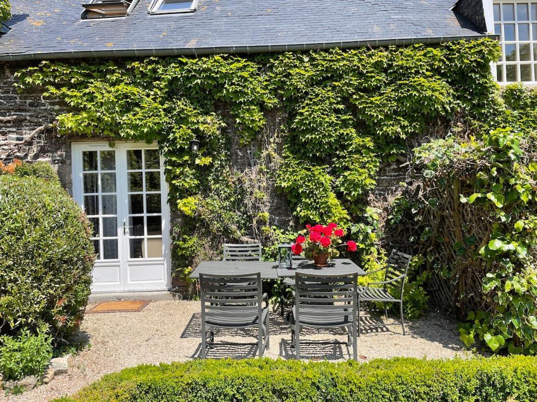 Manoir De La Begaudiere Mont-Dol 部屋 写真