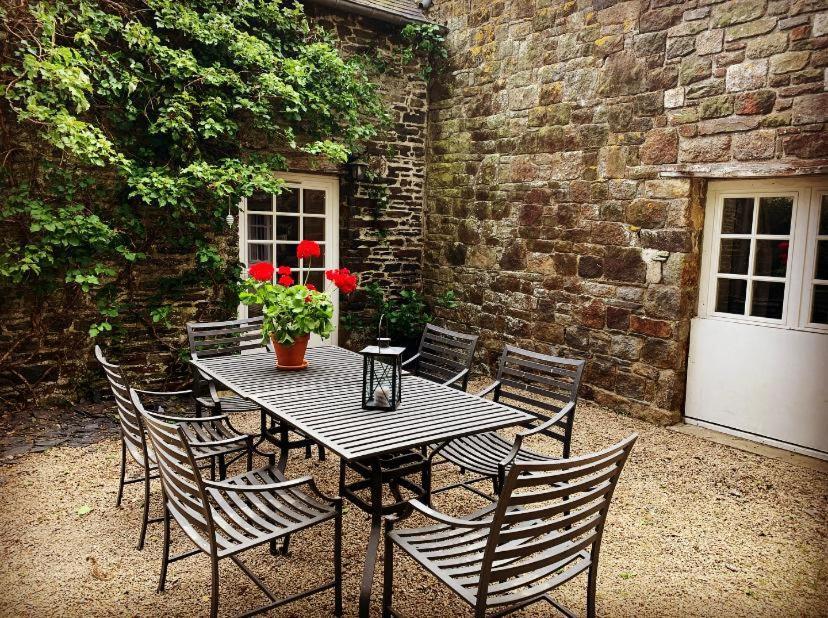 Manoir De La Begaudiere Mont-Dol 部屋 写真